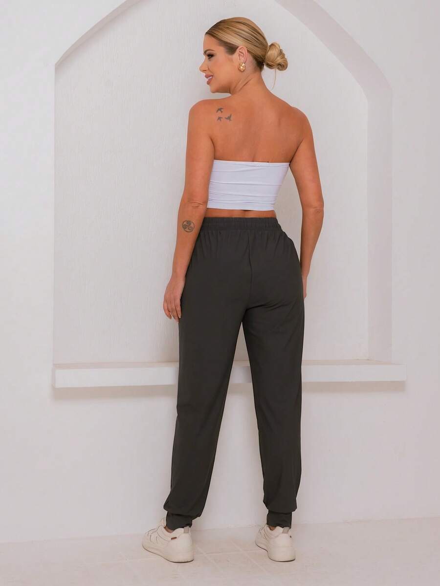 Calça Esportiva Feminina com Elastano – Liberdade e Conforto para Seus Treinos